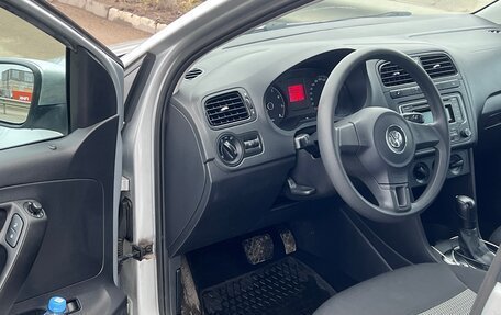 Volkswagen Polo VI (EU Market), 2013 год, 840 000 рублей, 17 фотография