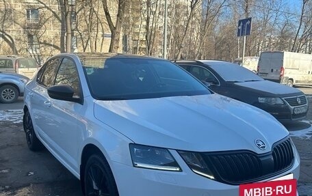 Skoda Octavia, 2018 год, 2 300 000 рублей, 2 фотография
