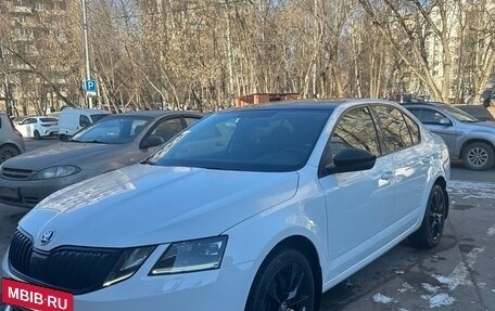 Skoda Octavia, 2018 год, 2 300 000 рублей, 3 фотография