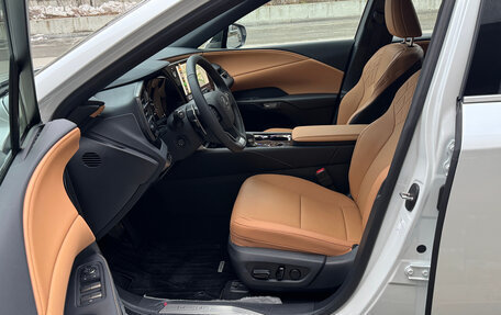 Lexus RX IV рестайлинг, 2025 год, 7 490 000 рублей, 13 фотография