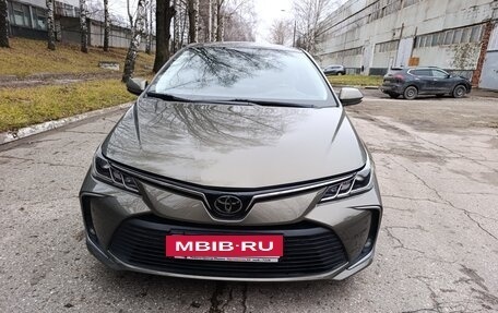 Toyota Corolla, 2021 год, 1 899 000 рублей, 2 фотография