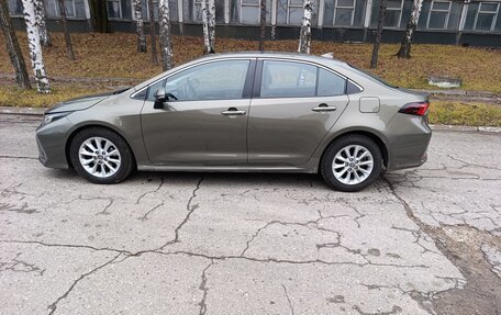 Toyota Corolla, 2021 год, 1 899 000 рублей, 8 фотография