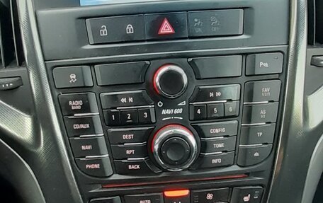 Opel Astra J, 2011 год, 690 000 рублей, 6 фотография