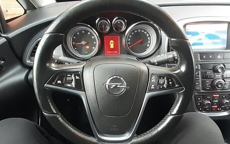 Opel Astra J, 2011 год, 690 000 рублей, 5 фотография