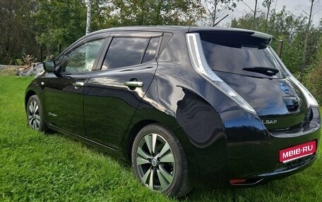 Nissan Leaf I, 2017 год, 810 000 рублей, 3 фотография