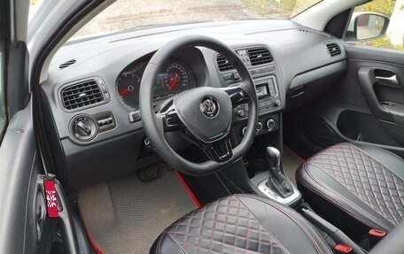 Volkswagen Polo VI (EU Market), 2016 год, 945 000 рублей, 11 фотография