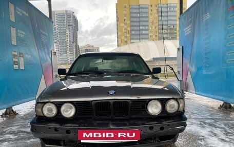 BMW 5 серия, 1991 год, 220 000 рублей, 11 фотография