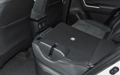 Toyota RAV4, 2025 год, 4 616 000 рублей, 31 фотография