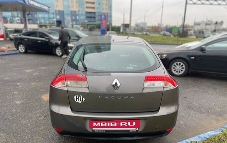 Renault Laguna III рестайлинг, 2008 год, 570 000 рублей, 3 фотография