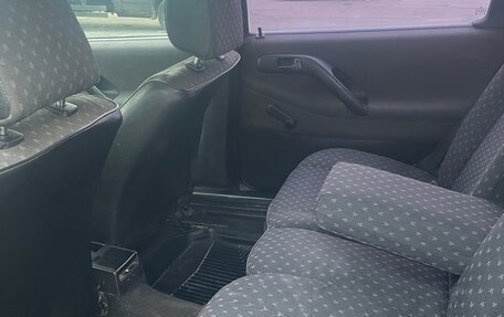 Volkswagen Passat B4, 1995 год, 185 000 рублей, 11 фотография