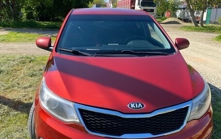 KIA Rio III рестайлинг, 2016 год, 1 030 000 рублей, 2 фотография