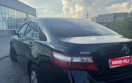 Toyota Camry, 2008 год, 800 000 рублей, 2 фотография