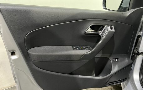 Volkswagen Polo VI (EU Market), 2019 год, 1 350 000 рублей, 13 фотография