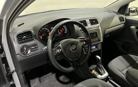 Volkswagen Polo VI (EU Market), 2019 год, 1 350 000 рублей, 24 фотография