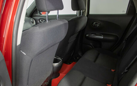 Nissan Juke II, 2011 год, 880 000 рублей, 11 фотография