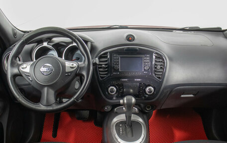 Nissan Juke II, 2011 год, 880 000 рублей, 13 фотография