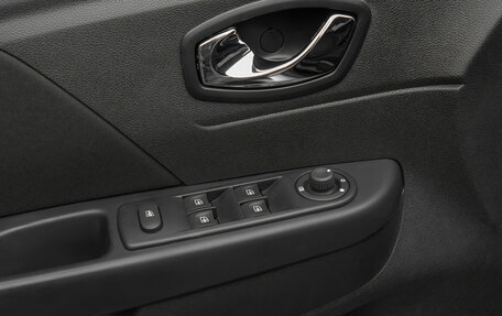 Renault Kaptur I рестайлинг, 2016 год, 1 370 000 рублей, 15 фотография