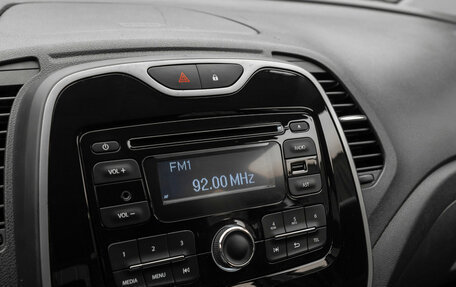 Renault Kaptur I рестайлинг, 2016 год, 1 370 000 рублей, 21 фотография