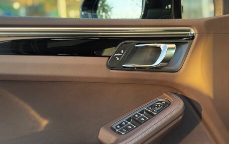 Porsche Macan I рестайлинг, 2014 год, 3 490 000 рублей, 32 фотография