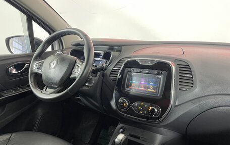 Renault Kaptur I рестайлинг, 2016 год, 1 200 000 рублей, 13 фотография