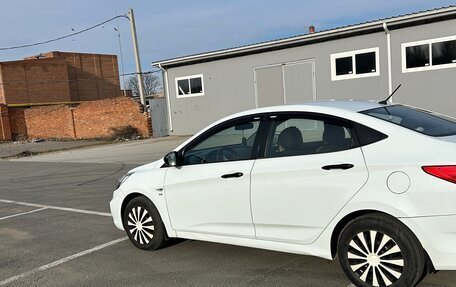 Hyundai Solaris II рестайлинг, 2012 год, 750 000 рублей, 4 фотография