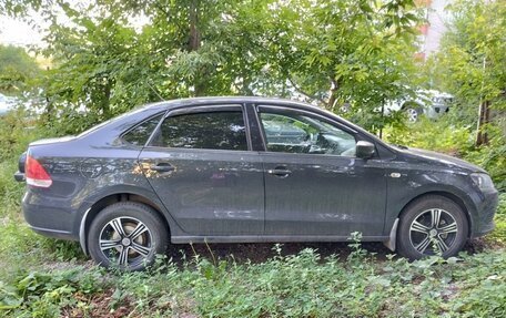 Volkswagen Polo VI (EU Market), 2014 год, 800 000 рублей, 3 фотография