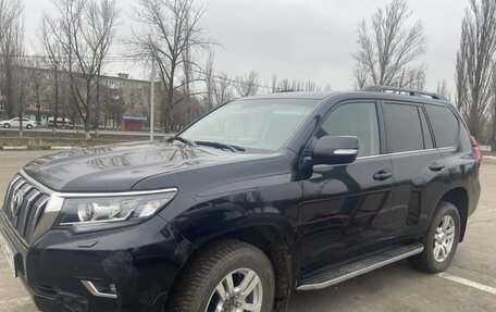 Toyota Land Cruiser Prado 150 рестайлинг 2, 2019 год, 5 500 000 рублей, 1 фотография