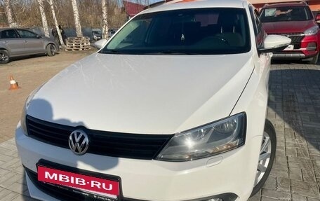Volkswagen Jetta VI, 2013 год, 1 195 000 рублей, 17 фотография