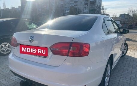 Volkswagen Jetta VI, 2013 год, 1 195 000 рублей, 19 фотография