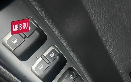 KIA Rio IV, 2019 год, 1 590 000 рублей, 32 фотография