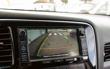 Mitsubishi Outlander III рестайлинг 3, 2014 год, 1 395 000 рублей, 14 фотография