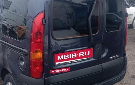 Renault Kangoo II рестайлинг, 2004 год, 465 000 рублей, 2 фотография