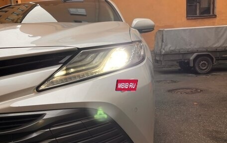 Toyota Camry, 2021 год, 3 650 000 рублей, 21 фотография