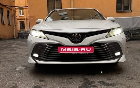 Toyota Camry, 2021 год, 3 650 000 рублей, 22 фотография