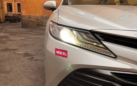 Toyota Camry, 2021 год, 3 650 000 рублей, 20 фотография