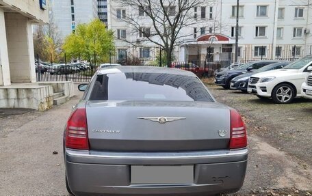 Chrysler 300C II, 2006 год, 580 000 рублей, 3 фотография