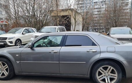 Chrysler 300C II, 2006 год, 580 000 рублей, 5 фотография
