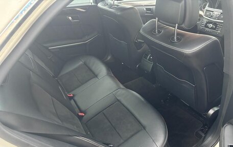 Mercedes-Benz E-Класс, 2011 год, 2 000 000 рублей, 4 фотография