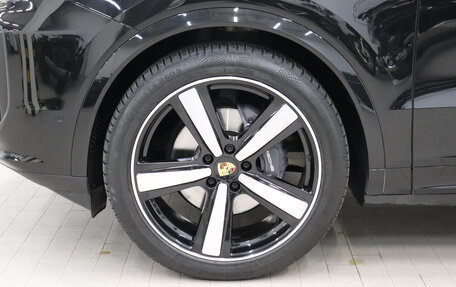 Porsche Cayenne III, 2023 год, 13 490 000 рублей, 7 фотография