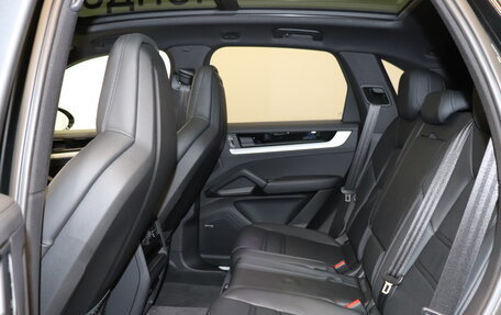 Porsche Cayenne III, 2023 год, 13 490 000 рублей, 18 фотография