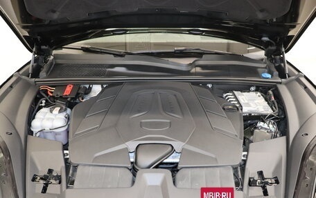 Porsche Cayenne III, 2023 год, 13 490 000 рублей, 9 фотография