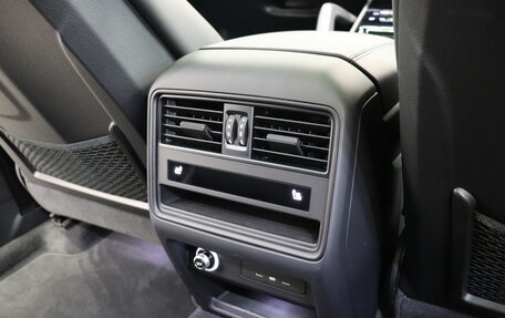 Porsche Cayenne III, 2023 год, 13 490 000 рублей, 37 фотография