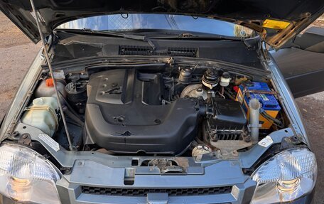 Chevrolet Niva I рестайлинг, 2010 год, 325 000 рублей, 11 фотография