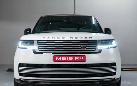 Land Rover Range Rover IV рестайлинг, 2025 год, 31 400 000 рублей, 2 фотография