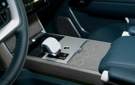 Land Rover Range Rover IV рестайлинг, 2025 год, 31 400 000 рублей, 20 фотография