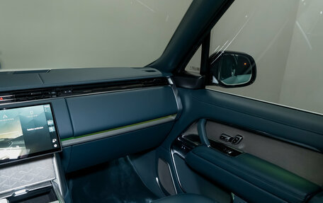 Land Rover Range Rover IV рестайлинг, 2025 год, 31 400 000 рублей, 23 фотография