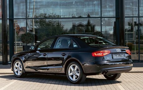 Audi A4, 2015 год, 1 355 000 рублей, 4 фотография