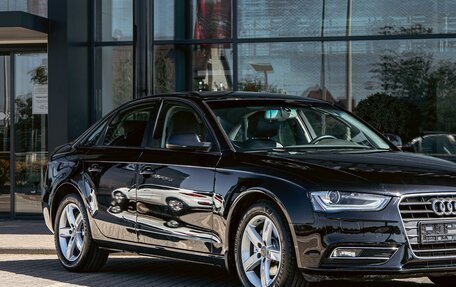 Audi A4, 2015 год, 1 355 000 рублей, 7 фотография