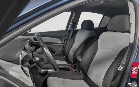 Chevrolet Cruze II, 2013 год, 689 000 рублей, 10 фотография