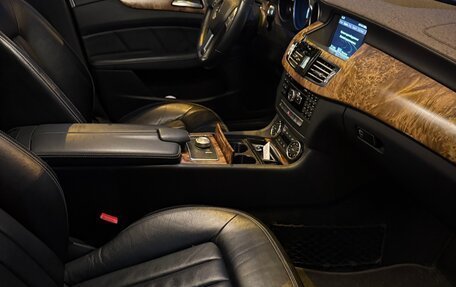 Mercedes-Benz CLS, 2011 год, 2 700 000 рублей, 8 фотография